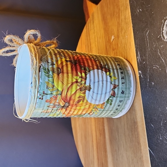 Decoupage Upcycled Tin with Faux Fall Flowers Blessed and Thankful - Picture 2 of 6